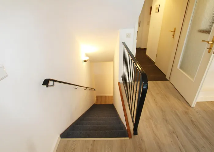 Sueder Wung 16 D, App 3 *